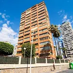 Stylish Seaview Apartment With Pool Access