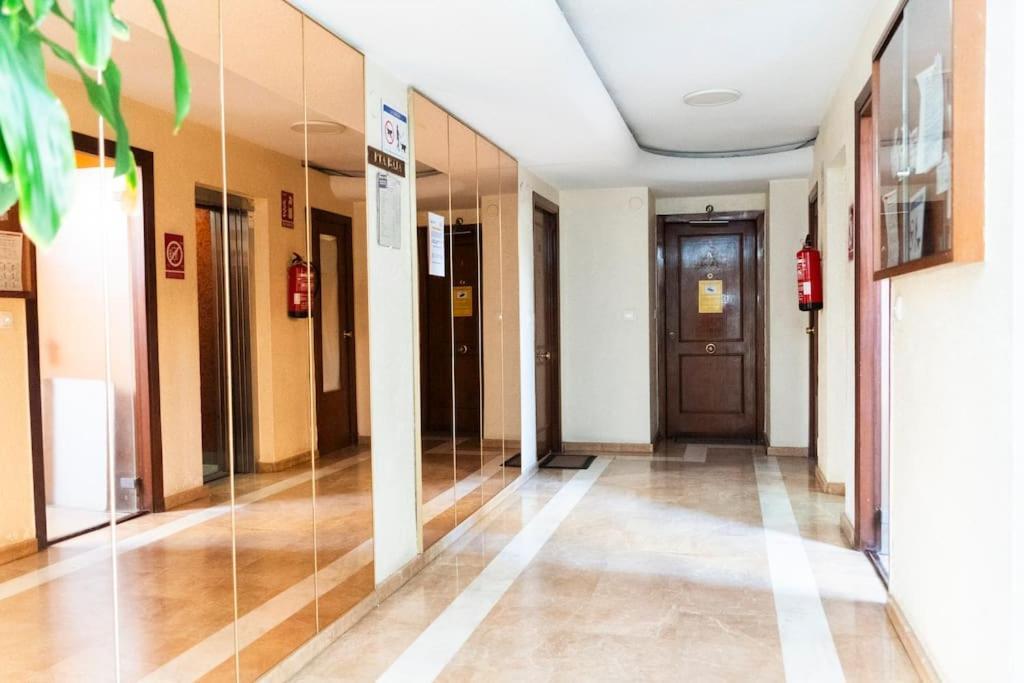 Appartamento Stylish Seaview With Pool Access Benidorm