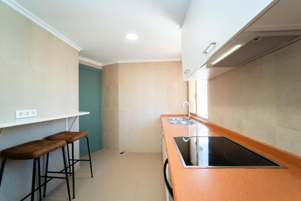 Stylish Seaview With Pool Access * Benidorm