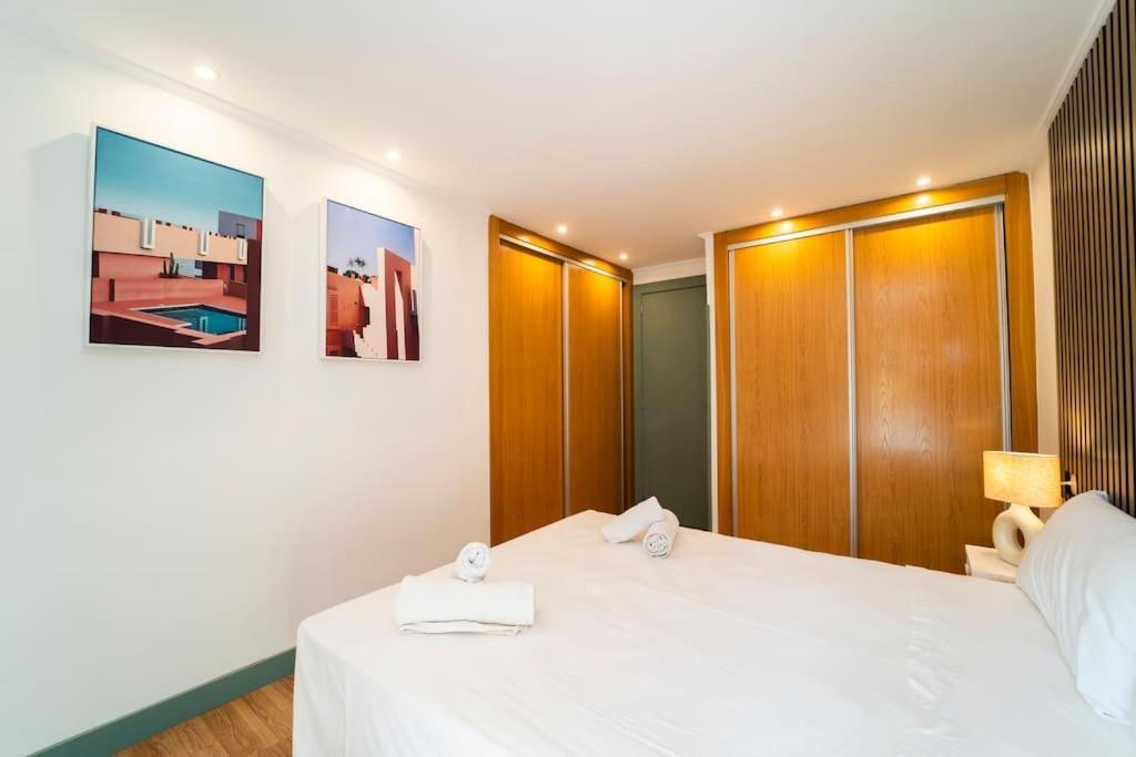 Stylish Seaview With Pool Access Apartment