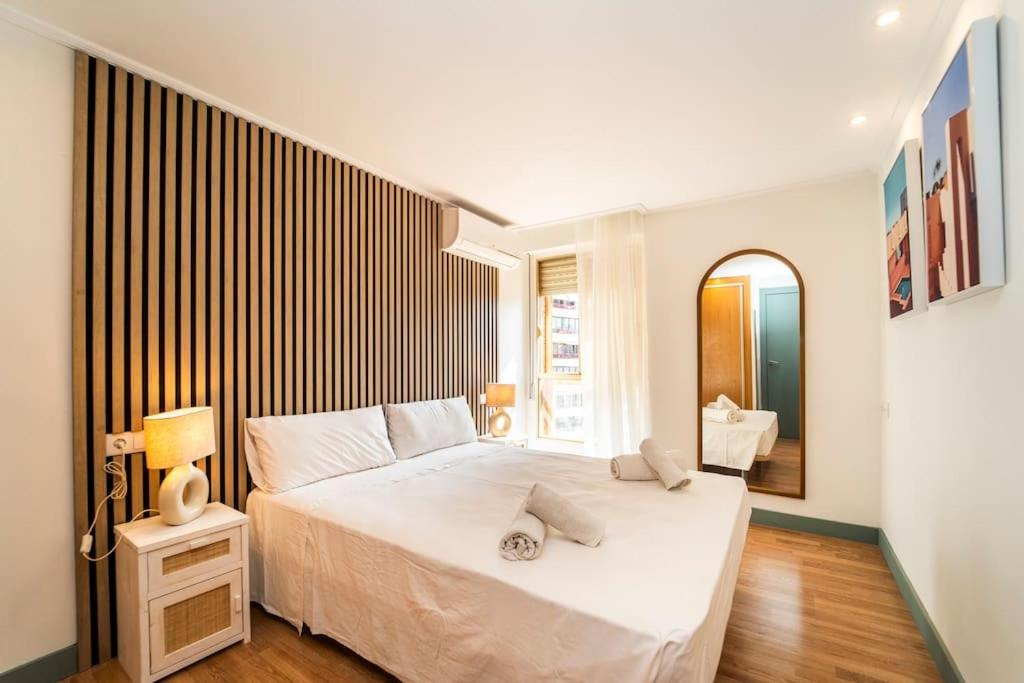 Stylish Seaview With Pool Access * Benidorm